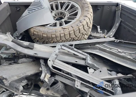 2017 GMC Sierra 1500 Denali z USA, uszkodzony, nr VIN 3GTP1PECXHG357507